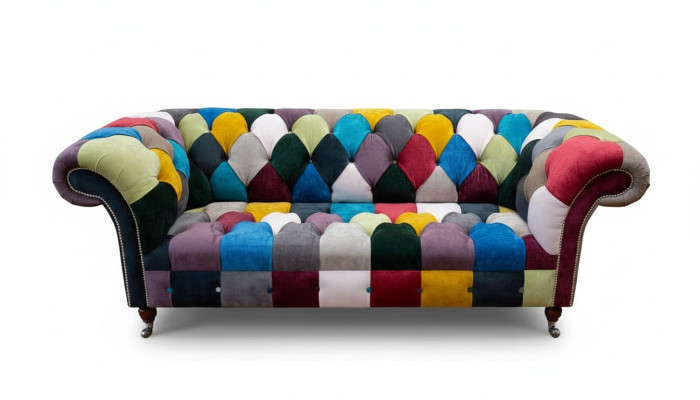Canapé Chesterfield en tissu multicolore pour le salon
