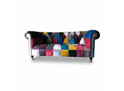 Canapé 3 places Chesterfield en tissu de luxe avec design en tissu@FindBy: _andeluxe$corellis (luxury_furniture_pieces) #Eleg...