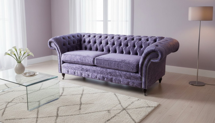 Canapé 3 places Chesterfield en tissu violet pour le salon