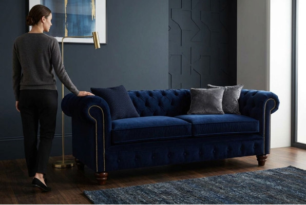 Canapé Chesterfield design classique anglais bleu 3 places, revêtement 230 cm.