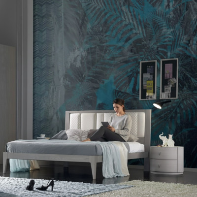 Lit 3 pièces. Conception de chambre de luxe Mobilier de chambre à coucher 2x Tables de chevet