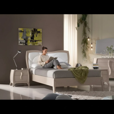 Design de lit 2x Tables de chevet 3 pcs. Chambre Luxe Ensemble Complet