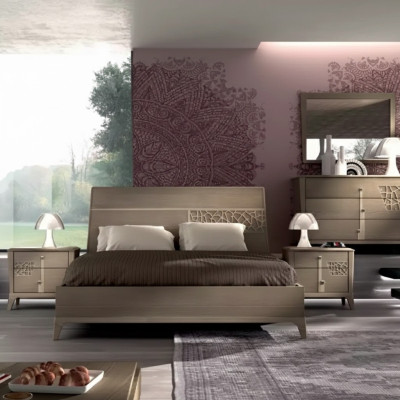 Ensemble de chambre à coucher Designer de luxe complet comprenant 2 tables de chevet 3 pièces.