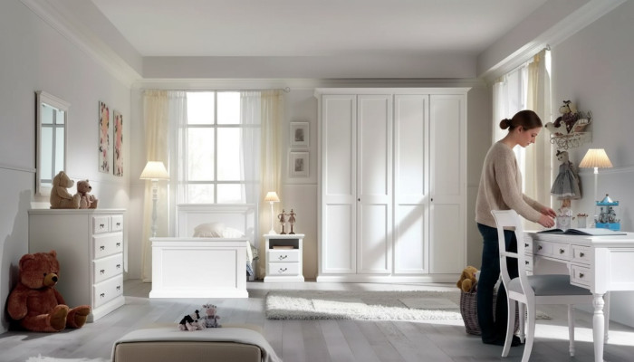 Jeu de chambre pour enfants modernes avec lit, table de chevet et table, 5 pièces.