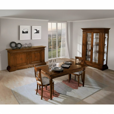 Suite de 7 pièces. Salle à manger Table à manger 4x Chaises Vitrine Meubles en bois de luxe