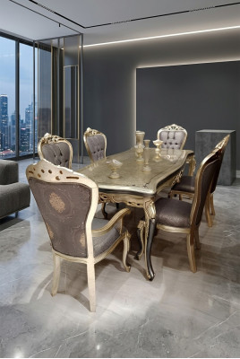 Mobilier de salle à manger raffiné, table à manger luxueuse + 4 chaises de table en or.