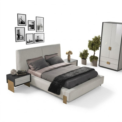Luxueux ensemble de chambre à coucher Designer Lit double 2x Tables de chevet Élégant