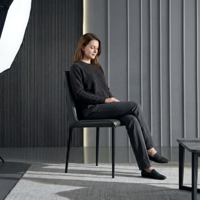 Chaise de salle à manger noire complète Chaises en bois de designer Fauteuils en textile