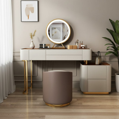 Élégante coiffeuse blanche avec tiroirs, coiffeuse design.