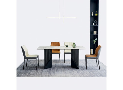 Mobilier de salle à manger moderne Ensemble de salle à manger conçu par un designer 4 chaises rembourrées Table à manger