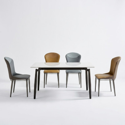 Ensemble de salle à manger Table à manger moderne, 6 chaises en textile, tables individuelles.