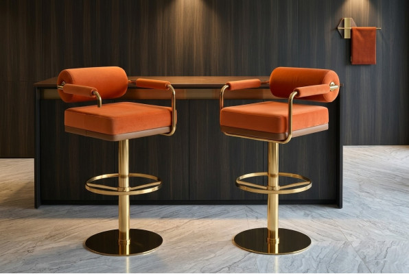 Chaise de bar orange en acier inoxydable siège élégant, fauteuil moderne à un siège en mobilier de salon.