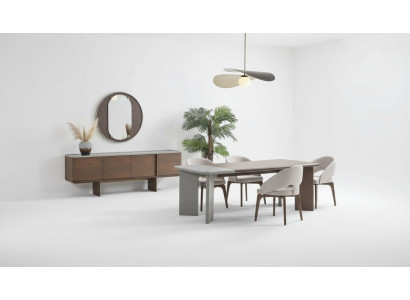 Grande suite de salle à manger Table à manger de designer 4x chaises Buffet Miroir