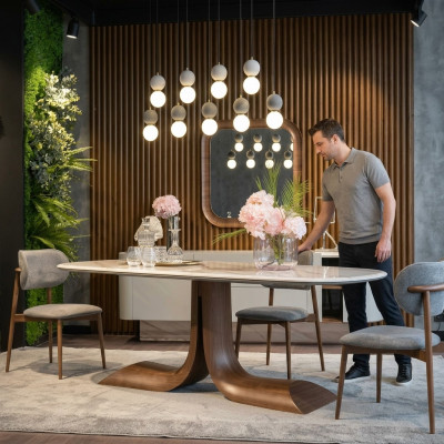 Salle à manger Table à manger 4x chaises Luxe Ensemble complet de 4 pièces Groupe de repas Table en bois