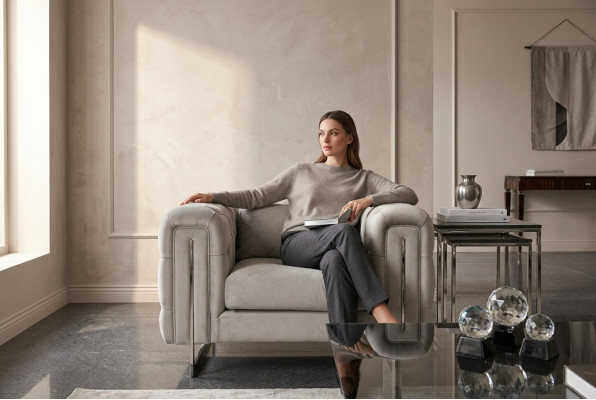 Fauteuil moderne salon Chesterfield mobilier tapisserie ameublement textile