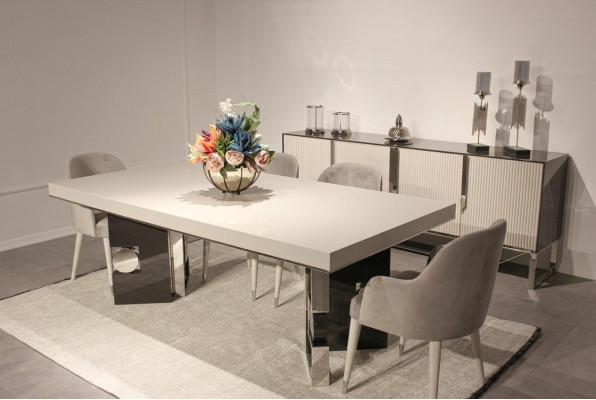 Salle à manger Design Ensemble de 6 pièces Table à manger design avec 4 chaises Bahut moderne
