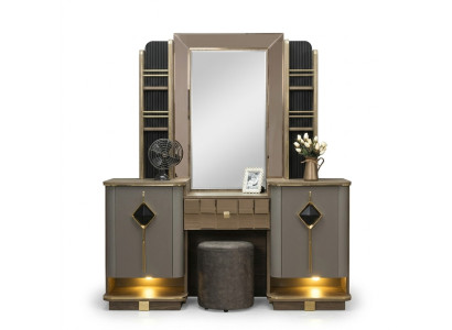 Coiffeuse élégante avec miroir - Meuble parfait dans la chambre nouvelle