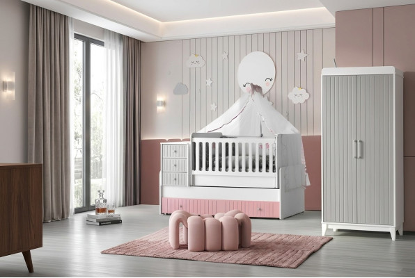 Lit pour enfants élégant pour bébé Multicolore Meuble parfait pour la chambre de vos enfants