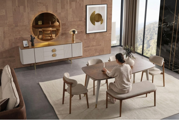 Parfait ensemble de salle à manger composé d'une table à manger, de 4 chaises, d'un miroir et d'un tabouret, pour un total de 8 pièces.