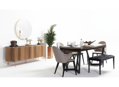 Un ensemble de salle à manger de luxe se compose d'une table à manger, de 4 chaises et d'un buffet, soit 7 pièces.