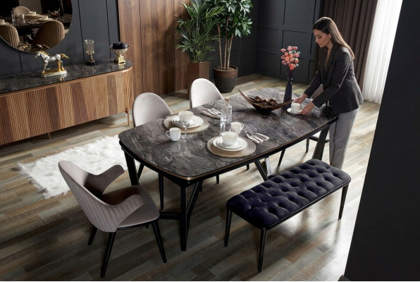 Ensemble de salle à manger de luxe Composé de table à manger et 4x chaises Nouveauté 5 pièces.