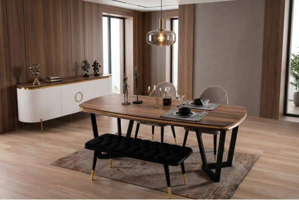 Le jeu de salle à manger se compose d'une table à manger + 4 chaises et d'un tabouret de couleur brune, 6 pièces.