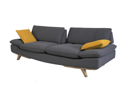Canapé trois places gris élégant et stylé pour un salon moderne et luxueux.