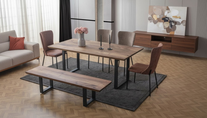 Mobilier de salle à manger marron Table de salle à manger luxueuse 4 chaises à dossier en bois Tabouret
