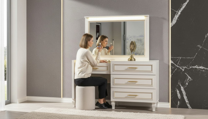 Meubles de chambre noble Table de toilette blanche Miroir Tabouret rembourré Ensemble de 3 pièces