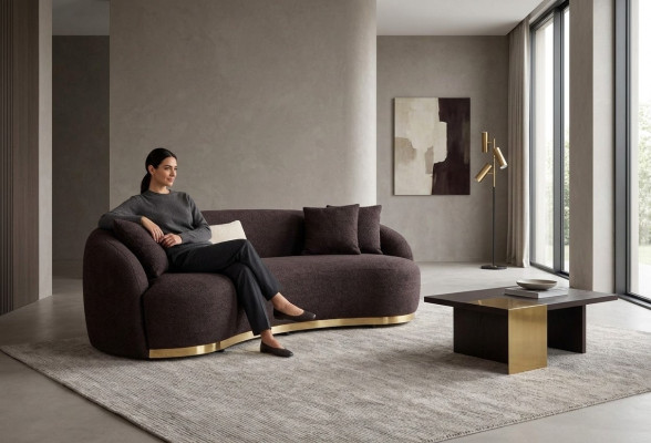 Canapé design 4 places, couleur marron, nouveauté dans le salon moderne