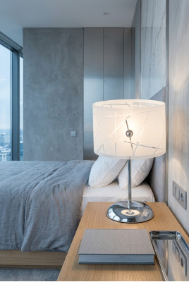 Lustre moderne luxueux Lustre en cristal Lampe de table blanche nouvelle