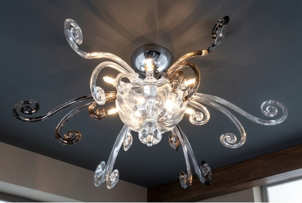 Lustre lustre de plafond de lustre de plafond de lustre de plafond de luxe en cristal de lampadaire.