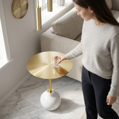 Moderne Table Basse Ronde en Métal Élégante Table d'Appoint Dorée Neuve et Luxueuse.