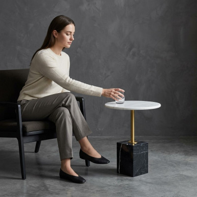 Table basse moderne de haute qualité, table d'appoint ronde élégante et luxueuse.