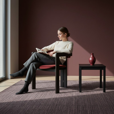Chaise de salle à manger de luxe en rouge Cadre en bois Garniture design Siège simple En textile