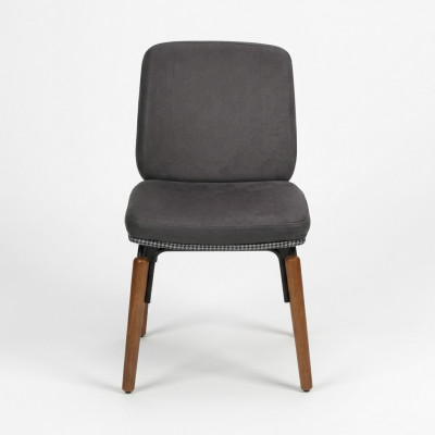 Chaise de salle à manger grise Chaise moderne en bois Siège rembourré de designer Meubles