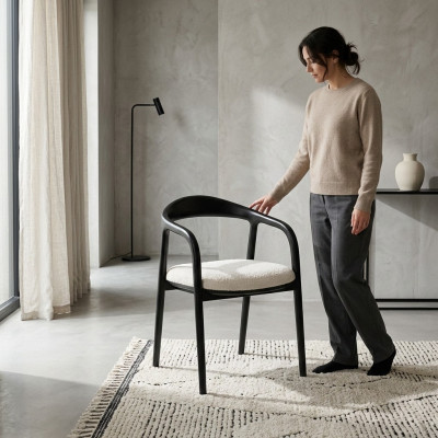 Chaises de salle à manger noires et blanches | Chaises de cuisine de luxe | Chaises en métal