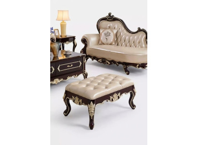 Tabouret dans la chambre un luxueux nouveau Chesterfield blanc nacre