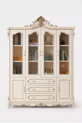 Étagère blanche pour le salon. Meubles classiques de luxe, nouveaux meubles.
