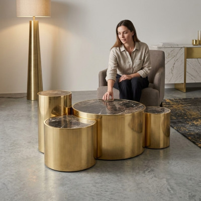 Table basse dorée Table d'appoint de salon Design moderne avec plateau en verre