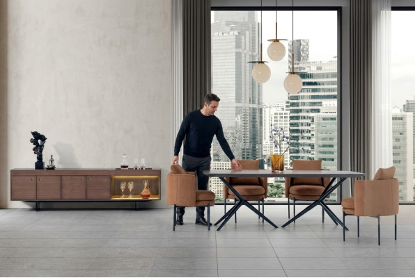 Salle à manger Ensemble moderne Table 4x chaises Buffet Ensemble de designer de luxe