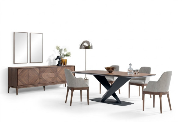 Ensemble de luxe pour salle à manger 5 pièces : table, 4 chaises avec buffet en bois.