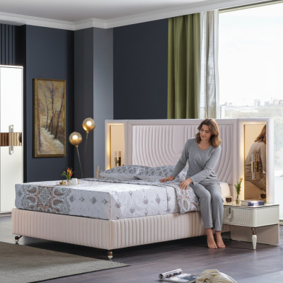 Ensemble de chambre de luxe Lit + 2 tables de chevet en bois Complet Moderne