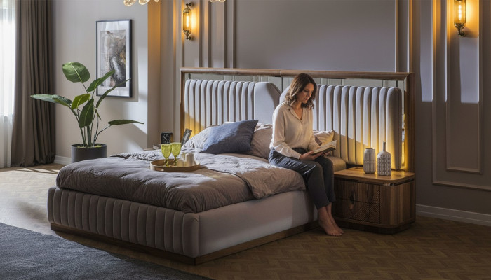 Ensemble de chambre de luxe Lit + 2 tables de chevet en bois Complétez le Moderne