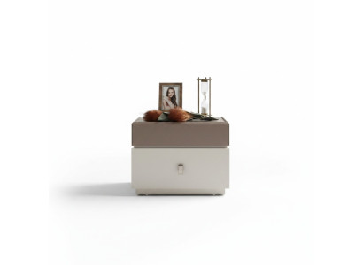 Table d'appoint Table de chevet Design Chambre Table Tables de chevet neuves