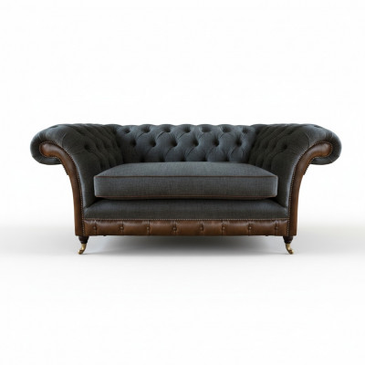 Fauteuil Chesterfield uni beige-brun pour salon en tissu.