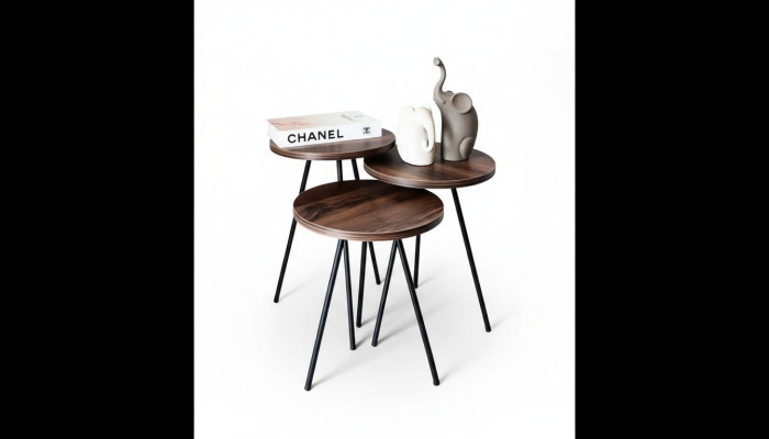 Ensemble de 3 tables basses rondes en bois brun avec pieds en métal - Table d'appoint