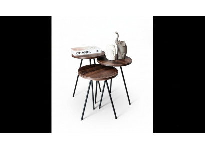 Ensemble de 3 tables basses rondes en bois brun avec pieds en métal - Table d'appoint