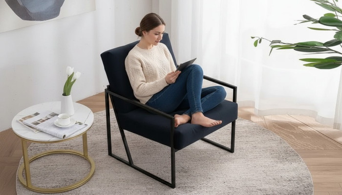 Fauteuil noir confortable Nouveau textile Métal Matériaux de haute qualité