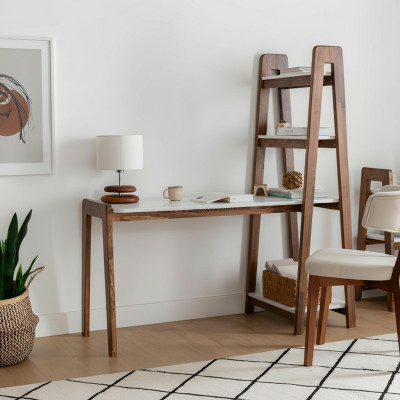 Bureau d'ordinateur brun et blanc Bureau Meubles de luxe pour bureau.